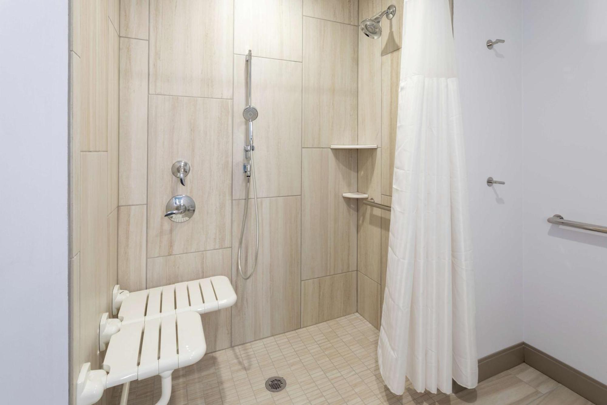 Hilton Garden Inn St. Cloud, Mn Waite Park Εξωτερικό φωτογραφία